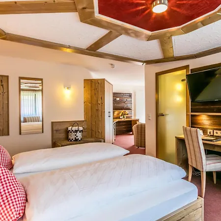 Hotel Restaurant Krone & Wellness - Schopfheim Zewnętrze zdjęcie